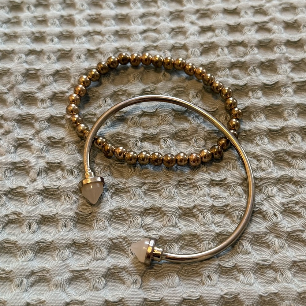 Set of Two Bracelets